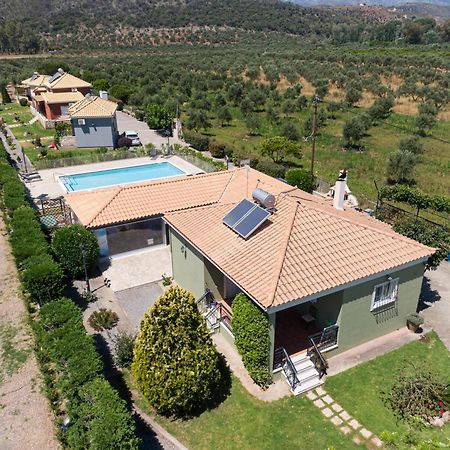 Spedion Villa - Near To Sea Villas With Heated Swimming Pool Gythio Zewnętrze zdjęcie