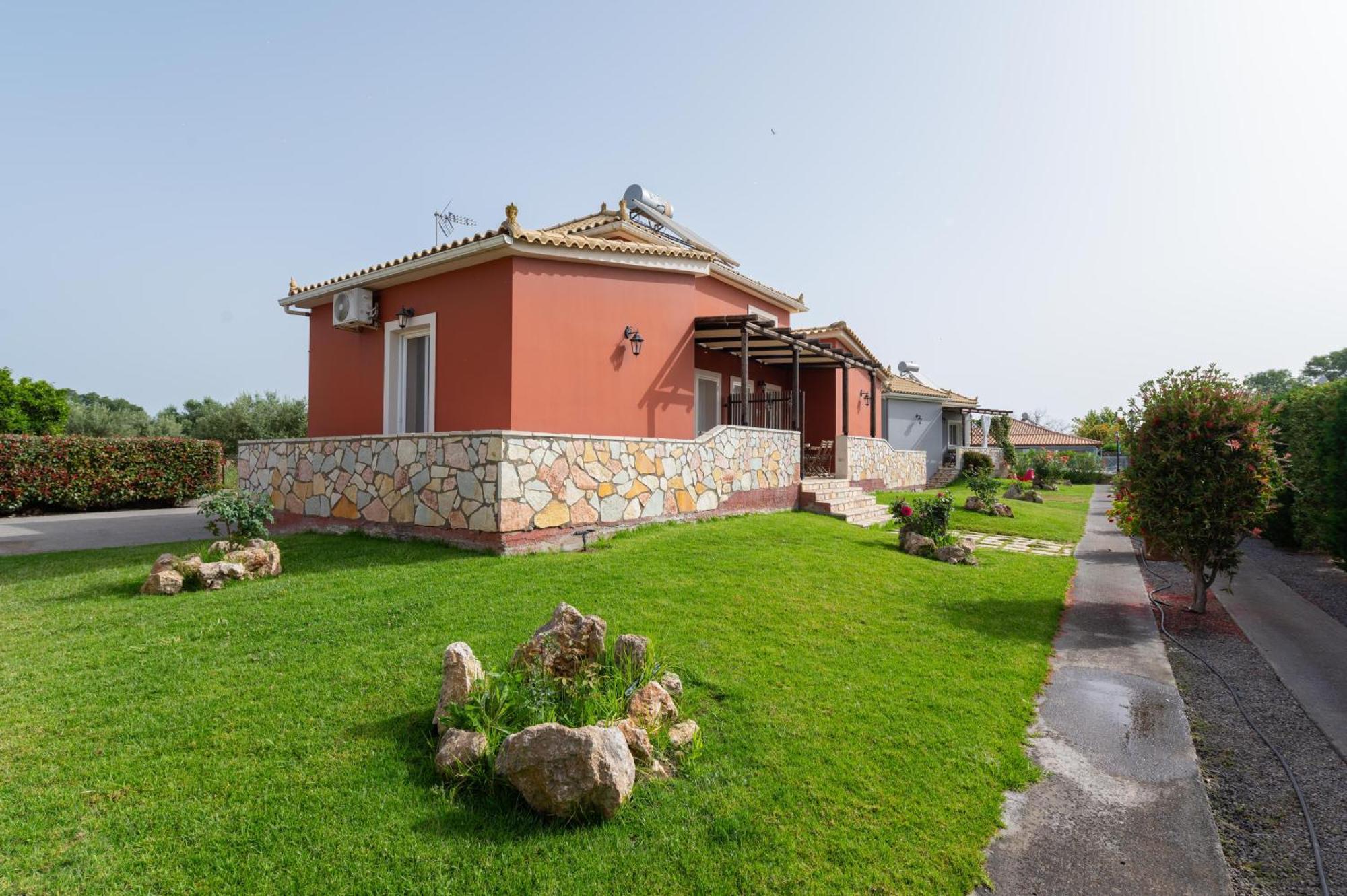 Spedion Villa - Near To Sea Villas With Heated Swimming Pool Gythio Zewnętrze zdjęcie