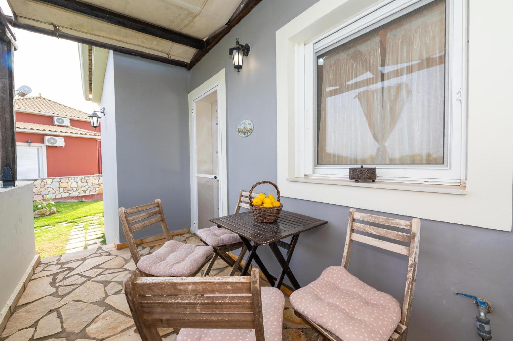 Spedion Villa - Near To Sea Villas With Heated Swimming Pool Gythio Zewnętrze zdjęcie